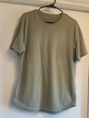 BYLT Mens Drop Cut Tshirt Olive Green L